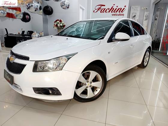 CHEVROLET CRUZE 1.8 LT 16V FLEX 4P AUTOMÁTICO CHEVROLET CRUZE 1.8 LT 16V FLEX 4P AUTOMÁTICO